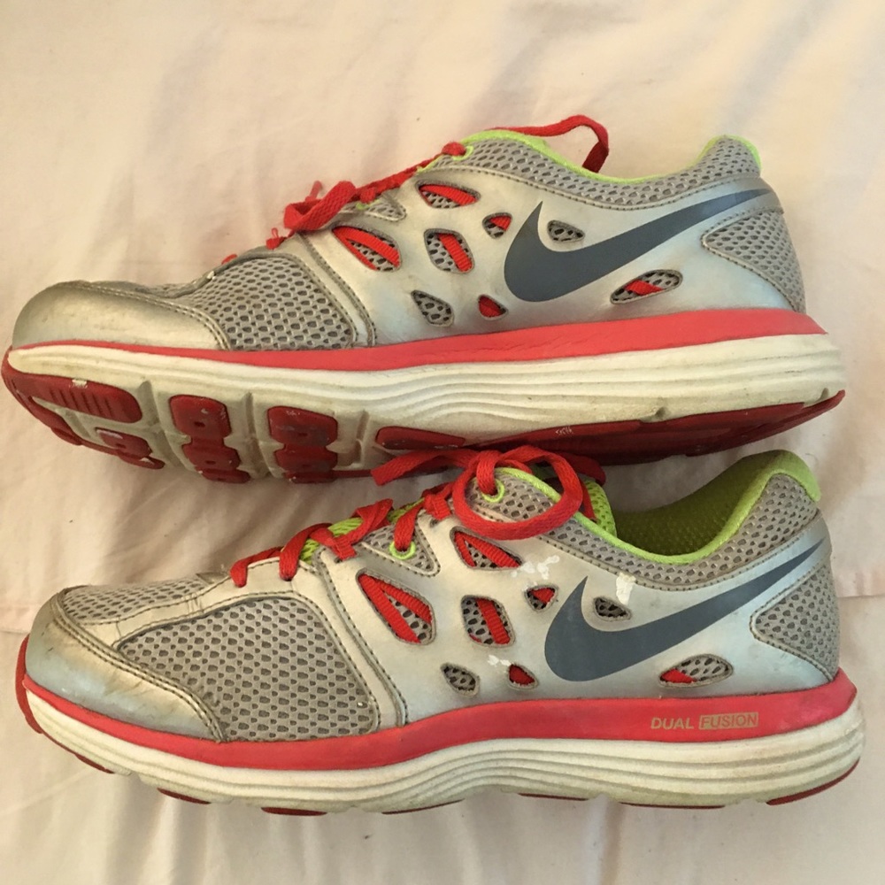 Nike Dual Fusion Lite Running Shoes Neon
